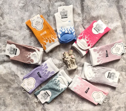 جوراب طرح آتش